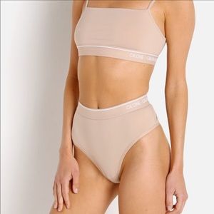 • Calvin Klein matching bralette + undie beige set •